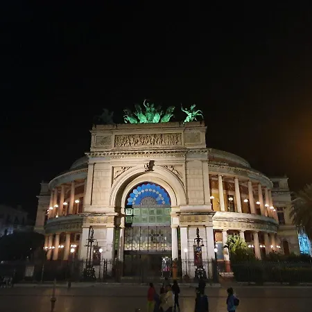 Апартаменты Normanni Homes Палермо