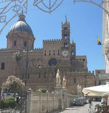 아파트 Normanni Homes *