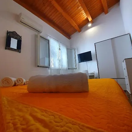 Normanni Homes باليرمو